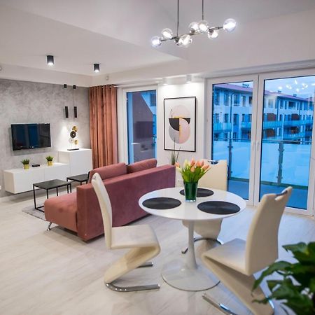 Nowoczesny Apartament Na Warmii I Mazurach Z Garazem Biskupiec  Exterior photo